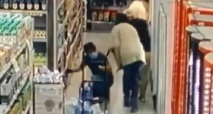 Balearon al dueño de un supermercado chino y detuvieron a uno de los agresores