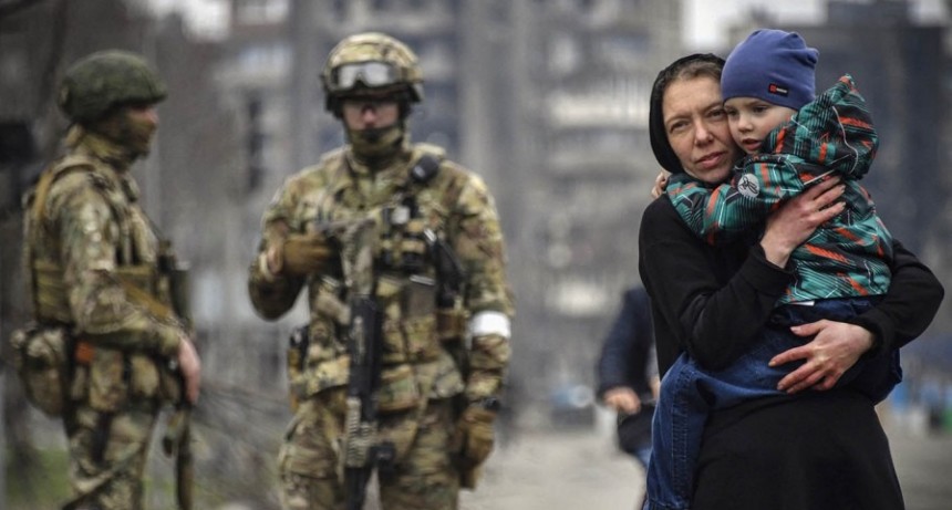 Rusia redobló sus ataques en Mariupol y otras ciudades de Ucrania