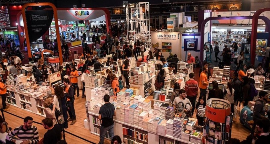La Feria Internacional del Libro 2022 abre sus puertas a plena presencialidad