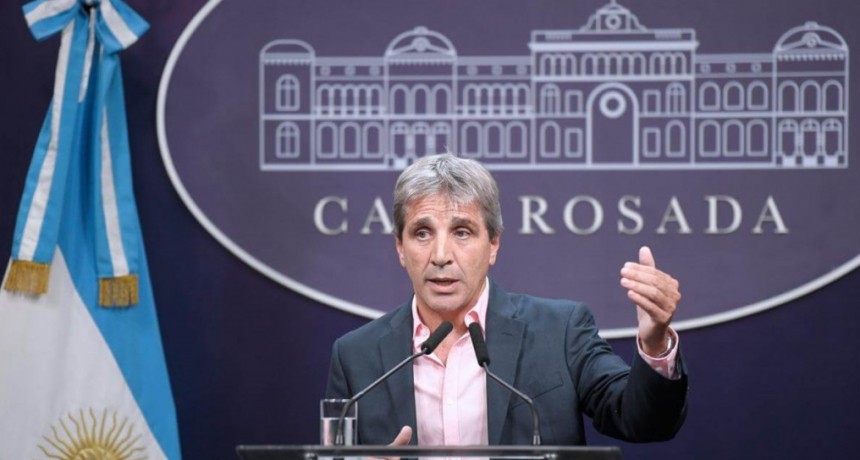 Caputo anunci&oacute; medidas para &ldquo;favorecer al agro&rdquo;: rebajan aranceles para importar herbicidas