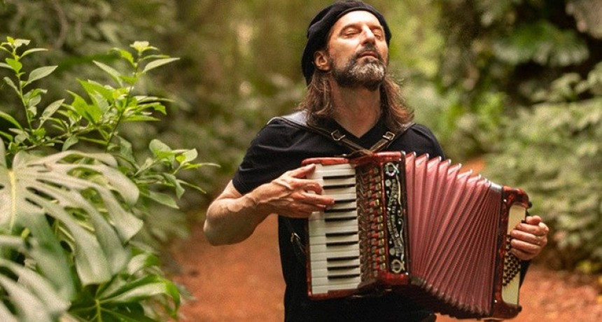 El Chango Spasiuk llega con “Taco y Suela” al Teatro Ópera La Plata