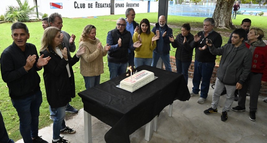 Julio Zamora participó de la celebración por el 111° aniversario del Club de Regatas Hispano Argentino