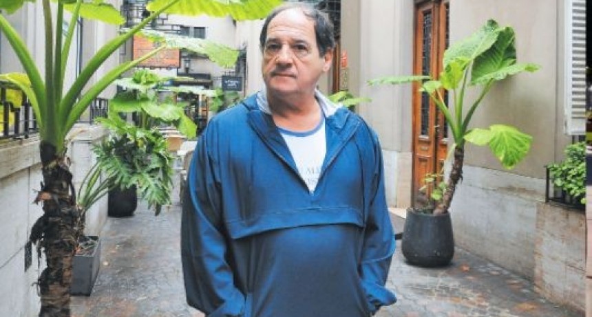 Julio Chávez: “¿Se puede hacer cualquier cosa con la vida de otro?”