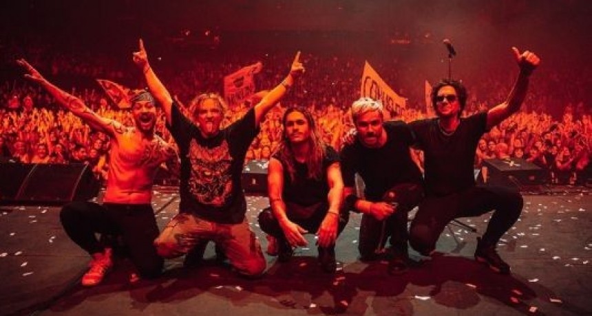Airbag brill&oacute; en el Luna Park con un show hist&oacute;rico y cerr&oacute; una serie de noches a puro rock