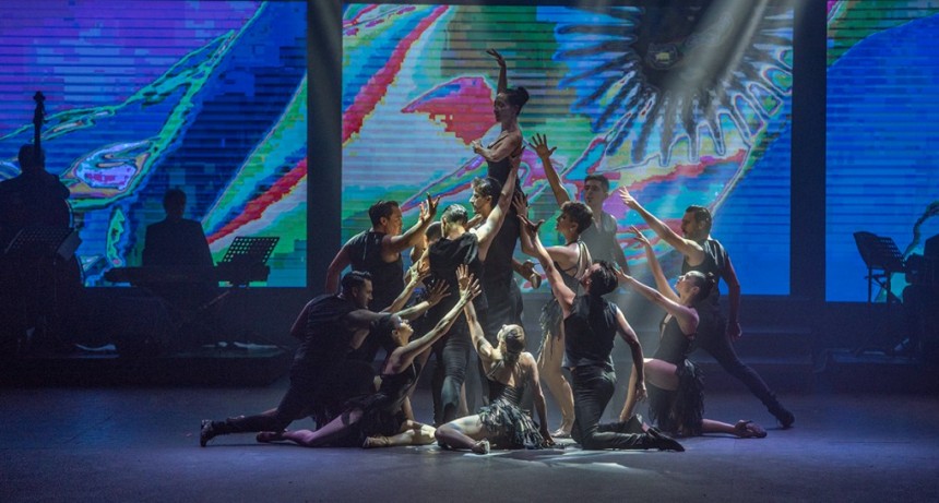 Mora Godoy presenta La máquina tanguera con su nuevo Ballet Escuela