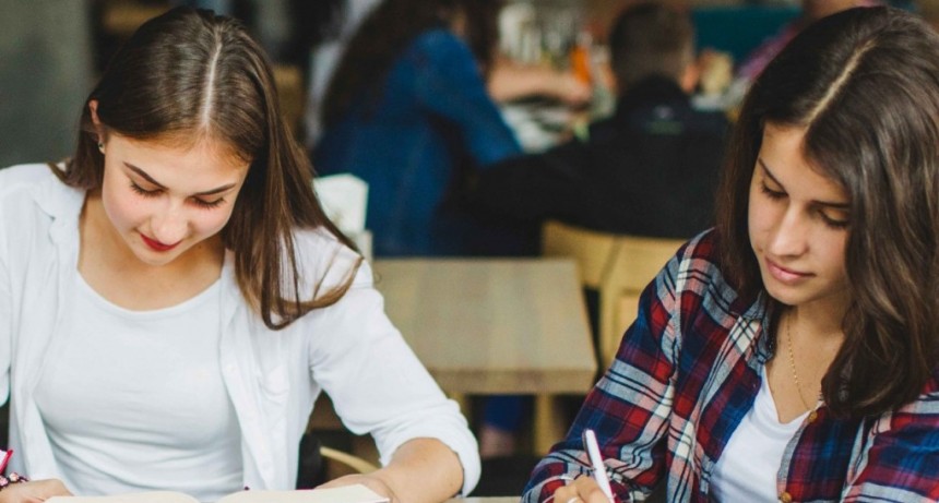 Apoyo escolar: el Municipio presta apoyo gratuito de inglés para jóvenes de Tigre