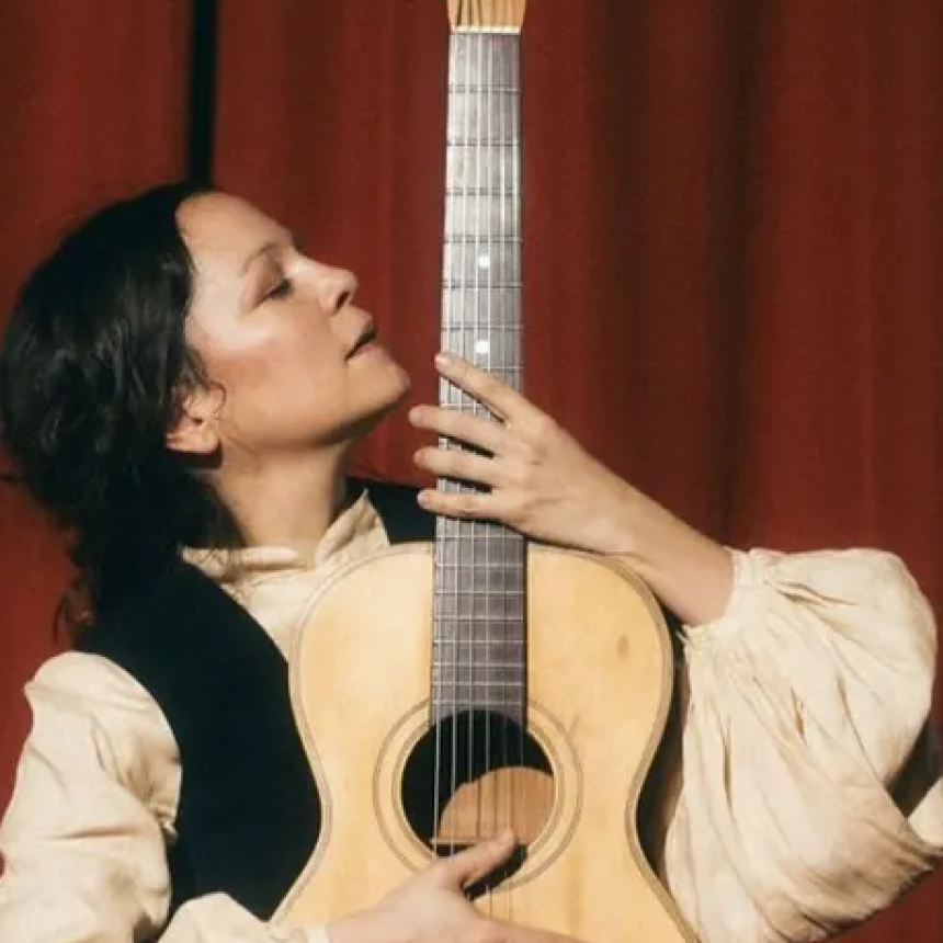 Natalia Lafourcade estrena su nuevo disco