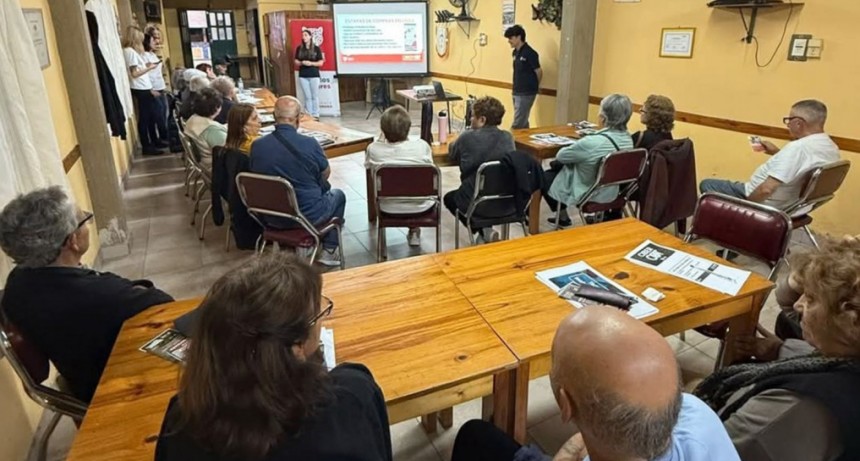 Adultos mayores de Tigre participaron de una capacitación de inclusión digital brindada por el Municipio