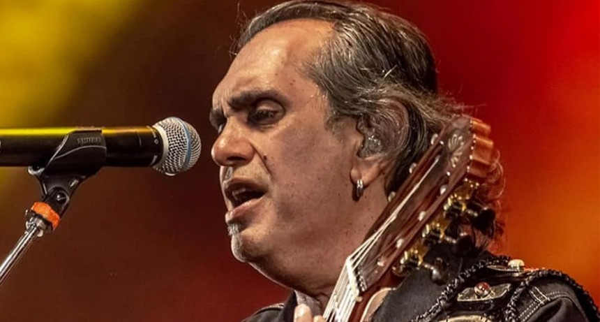 Mario Teruel anunció que se aleja de Los Nocheros hasta que se defina la situación judicial de su hijo