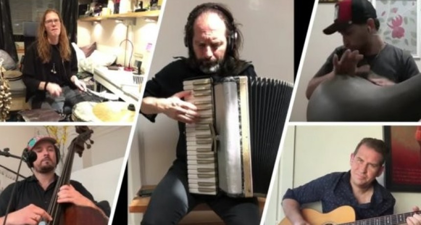 El Chango Spasiuk empezó a grabar un disco en solitario desde su casa