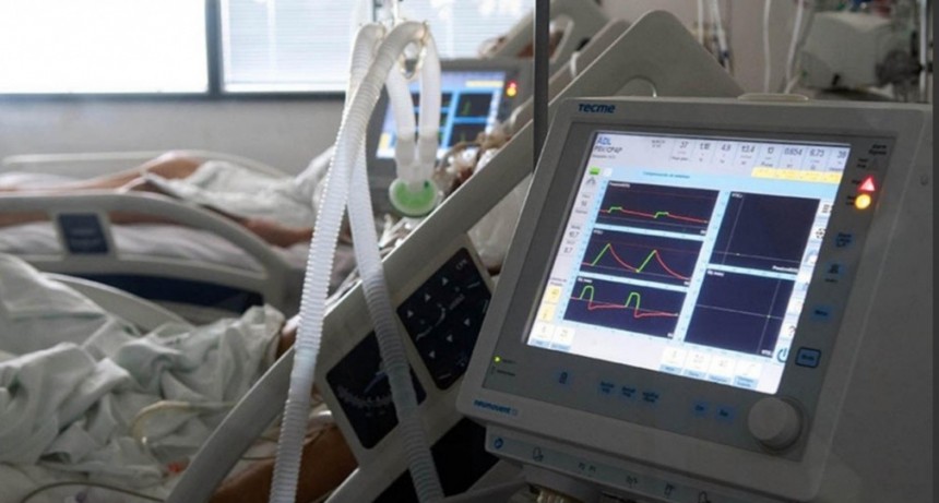 Falleci&oacute; el hombre que esper&oacute; tres d&iacute;as una cama de terapia en la Ciudad de Buenos Aires