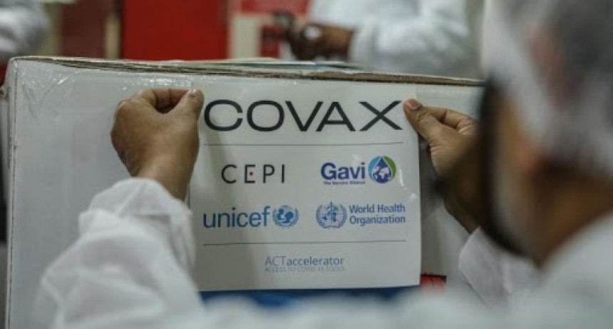 La OMS insta a no vacunar a niños y adolescentes y destinar esas dosis al sistema Covax