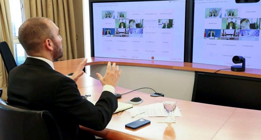 Guzmán pidió que el FMI reasigne fondos que no utilizan los países desarrollados