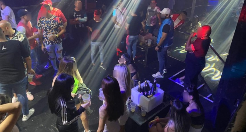 Desbarataron fiestas clandestinas en Neuquén, Córdoba y la Ciudad de Buenos Aires