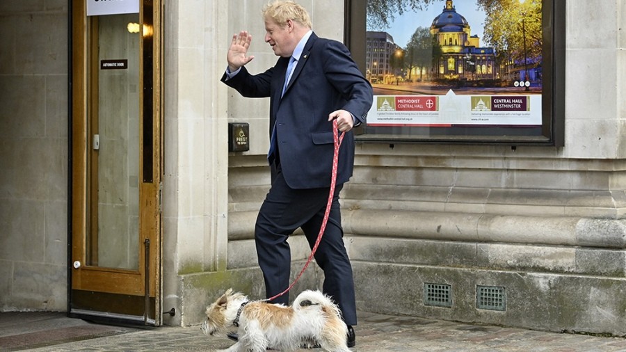 Los británicos votan en elecciones municipales e Irlanda del Norte elige a su Gobierno