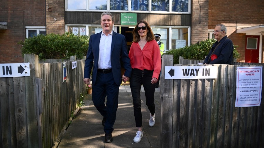  Sinn Féin se encamina a ganar en Irlanda del Norte y Johnson sufre un revés 