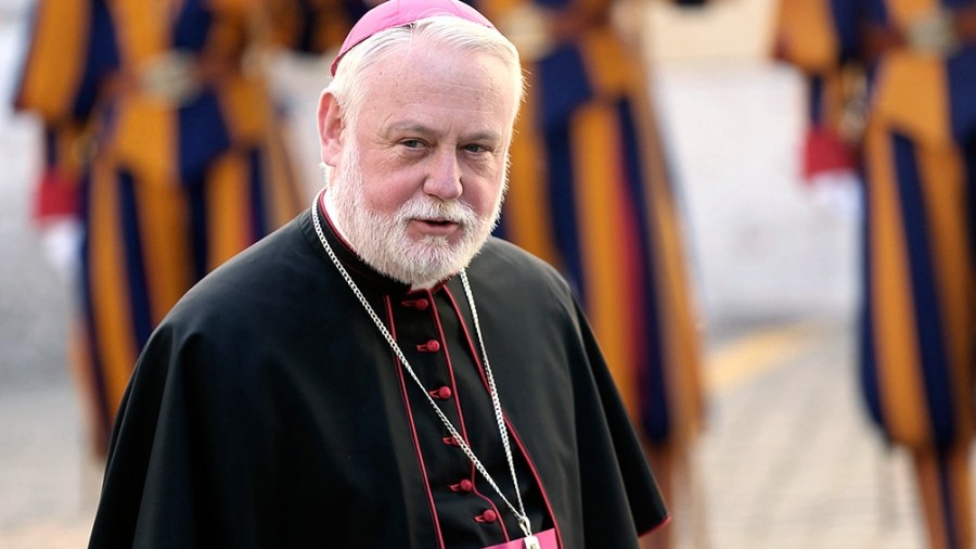 Francisco manda al canciller a Kiev e insiste con el pedido de diálogo