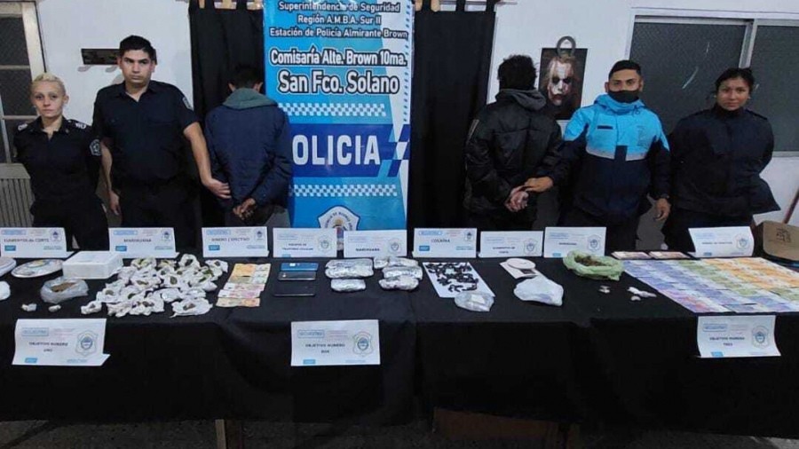 Usaban como fachada una iglesia para vender drogas y fueron detenidos