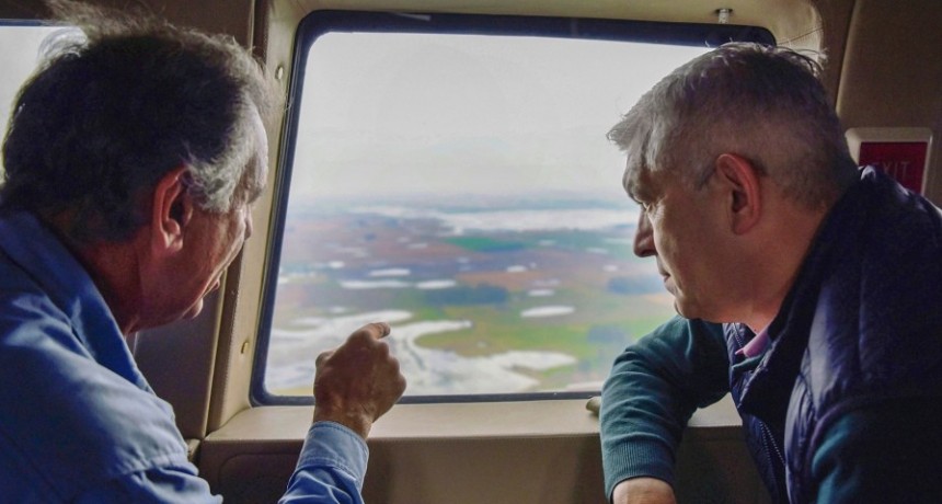 Domínguez recorrió zonas inundadas y adelantó asistencia a productores afectados