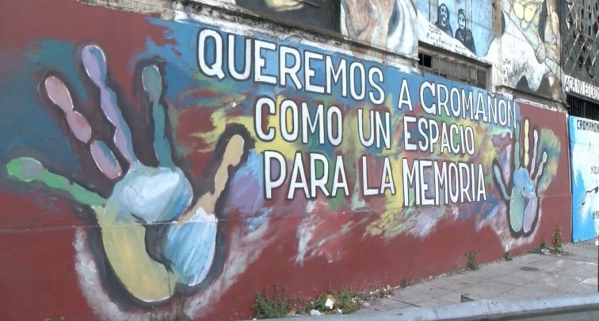  Sobrevivientes y familiares de Croma&ntilde;&oacute;n volvieron a reclamar por la expropiaci&oacute;n del boliche 