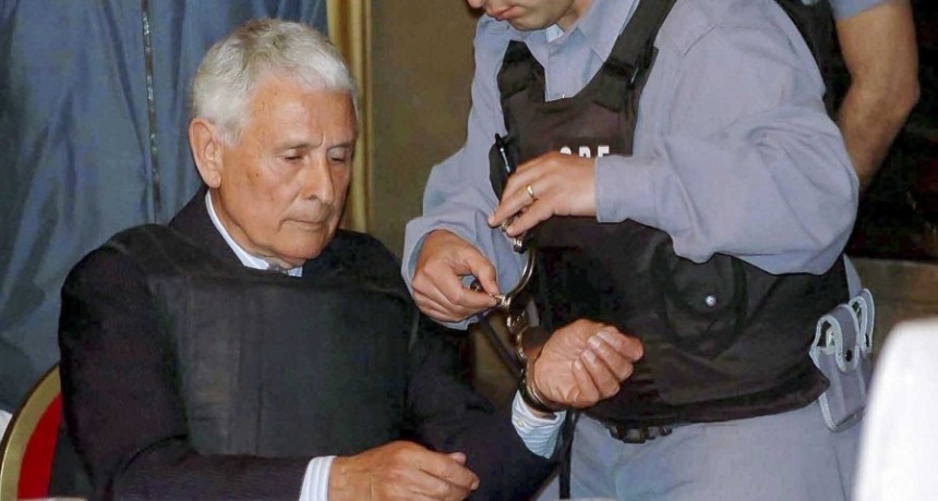 Novena perpetua para Etchecolatz por torturas y crímenes en el Pozo de Arana