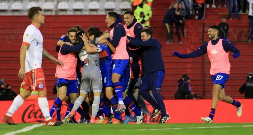 Tigre derrotó por penales a Argentinos y volverá a jugar una final contra Boca