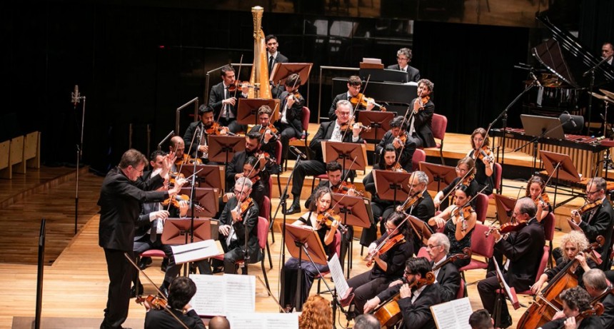 La Tercera Sinfonía de Mahler, por la Orquesta Sinfónica Nacional, el Coro Polifónico Nacional y el Coro Nacional de Niños