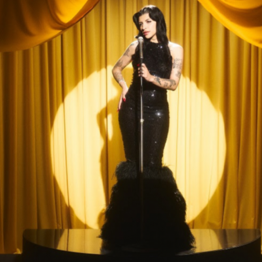 Cazzu vuelve a los escenarios con un show en el Movistar Arena