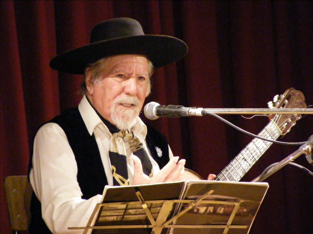 El 4 de junio de 1931 nace el Cantor, guitarrista y compositor Víctor Francisco Velázquez