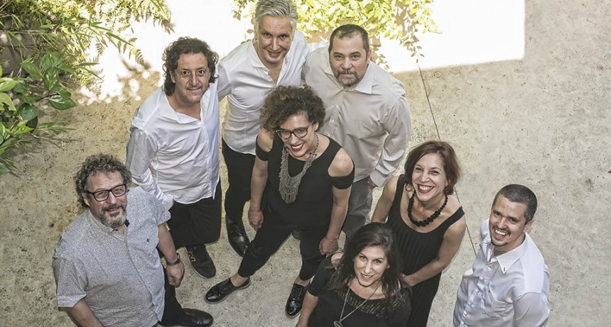 Alejandro Manzoni Octeto presenta nuevo disco “Formato de cámara” en Café Vinilo