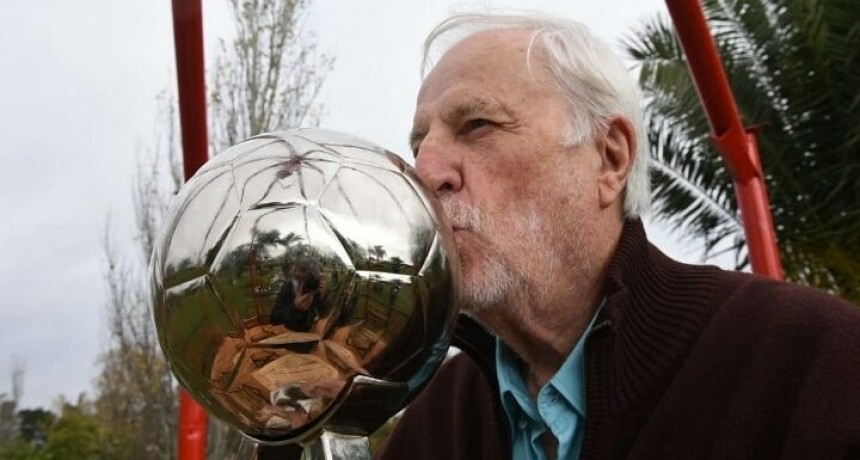 Vignatti irá por un nuevo mandato como presidente de Colón luego de ganar la Copa de la Liga