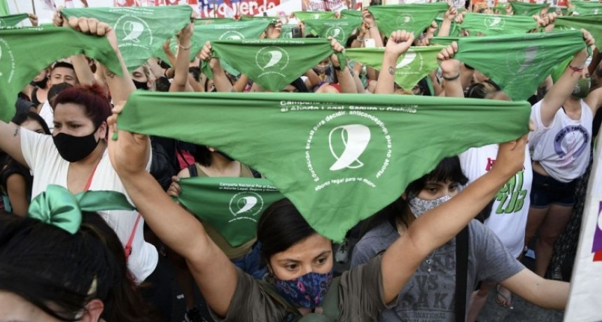 Buscan garantizar el cumplimiento de la interrupción voluntaria del embarazo