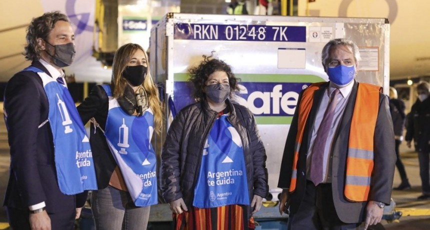 Con la llegada de 934.200 vacunas, Argentina supera los 20 millones de dosis recibidas