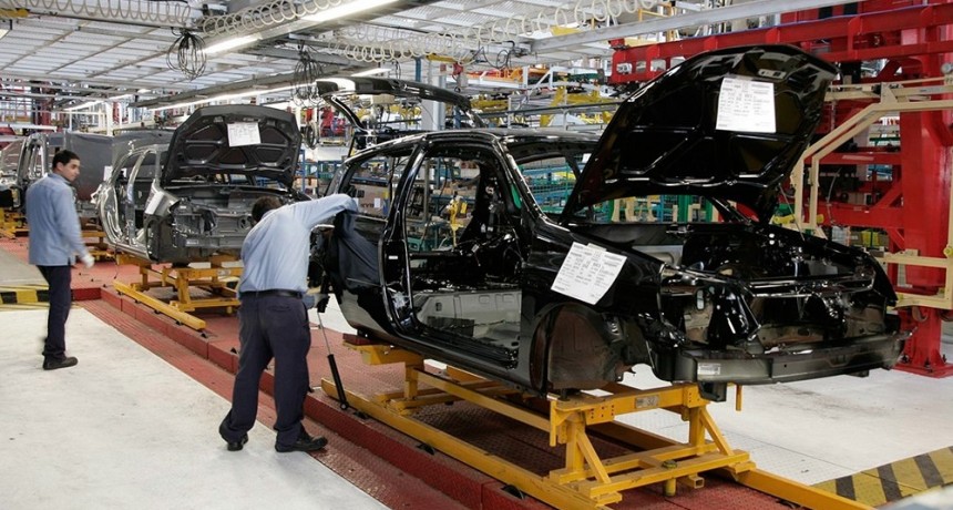 La industria creció 4,7% en mayo respecto al mismo mes de 2019, anticipó el CEP XXI