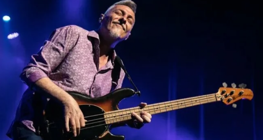 Pedro Aznar se presenta el el teatro Radio City de Mar del Plata