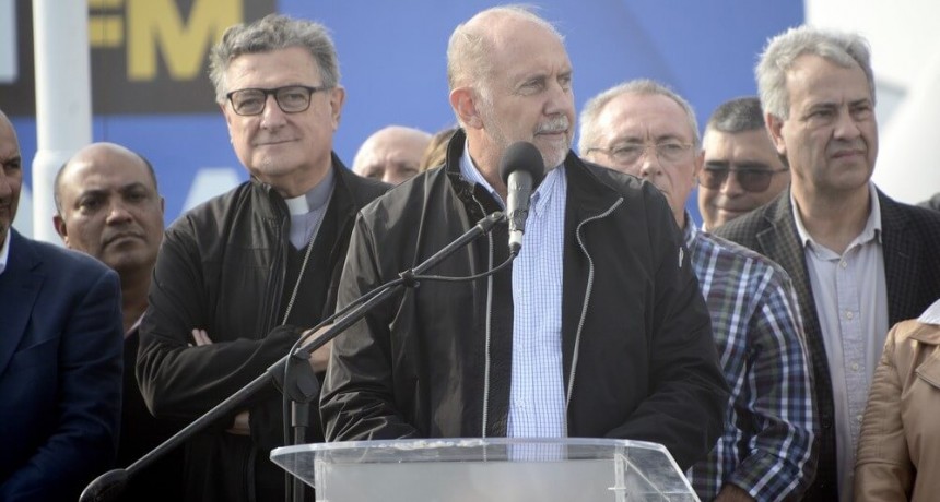 Perotti pidió “bajar la sobretasa” para que más productores accedan a créditos