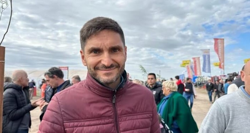 Un politólogo suelto en AgroActiva: es hijo de productores fundidos y quiere ser gobernador