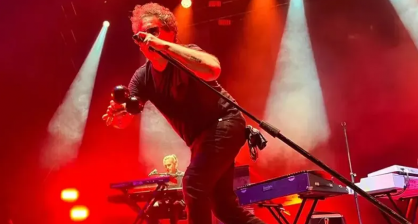 Calamaro vuelve al país para tocar el 15 de noviembre en el Movistar Arena