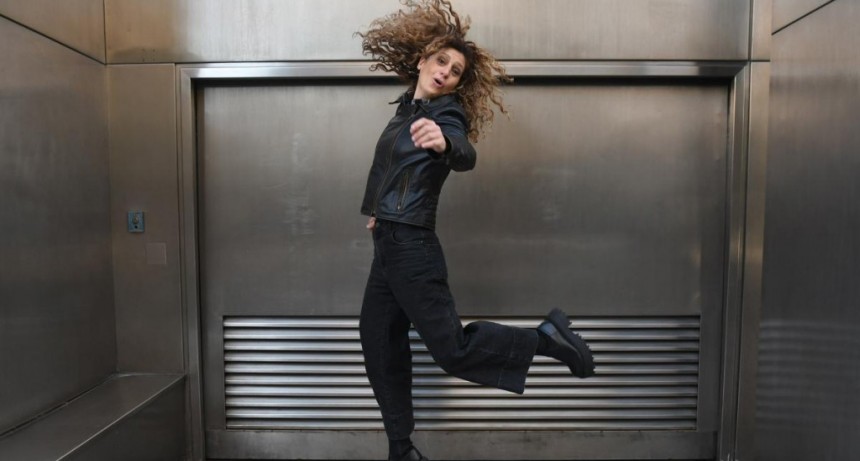 Ana Prada se reafirma con “No” sin necesidad de “la mirada de los otros”