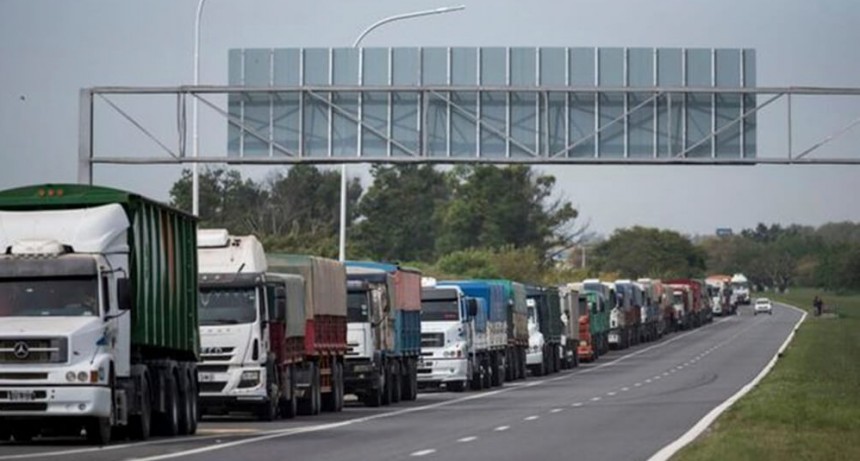 Denuncian que municipios del Gran Rosario se llevan $ 25.000 millones en “peajes” sin realizar obras viales