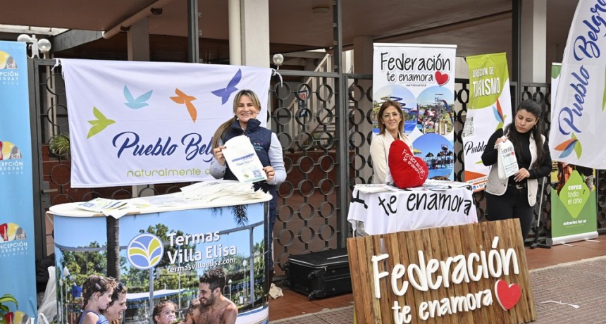 En el Puerto de Frutos, el Municipio de Tigre recibió stands de ciudades de Entre Ríos para promover sus destinos turísticos