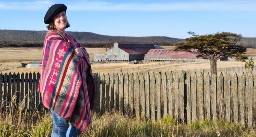 Lucila, la ganadera y artista que “hace Patria” desde el Sur y revaloriza los inicios de la producción ovina