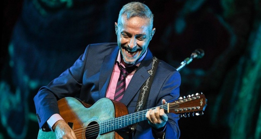 Pedro Aznar lanzó su nuevo disco “Flor y Raíz