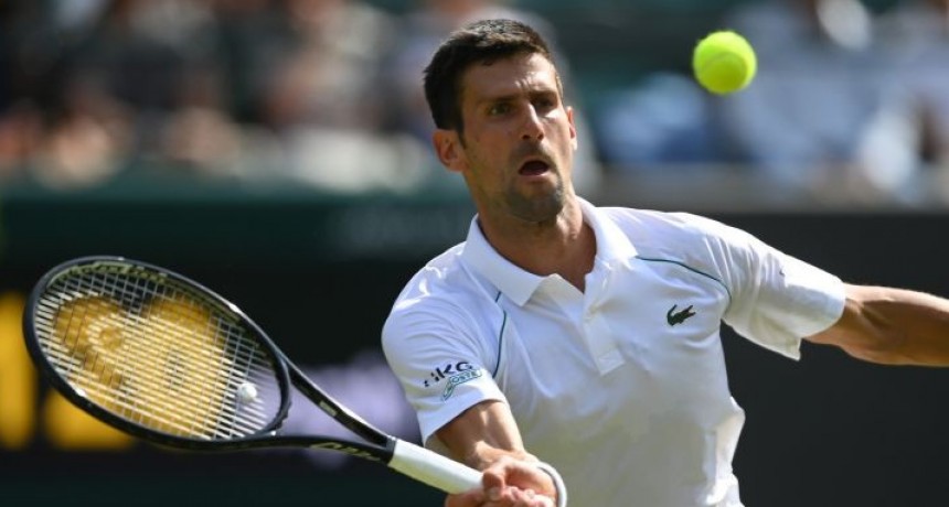 Djokovic juega ante Garín y Medvedev con Hurkacz por octavos de final en Wimbledon