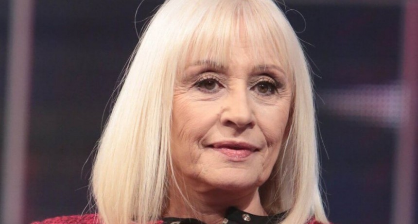 Murió a los 78 años la icónica Raffaella Carrá