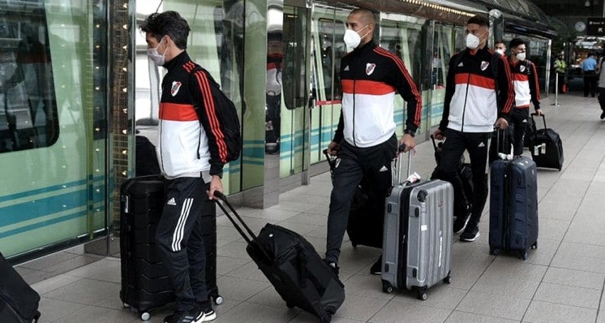 El plantel de River lleg&oacute; a Buenos Aires y qued&oacute; aislado