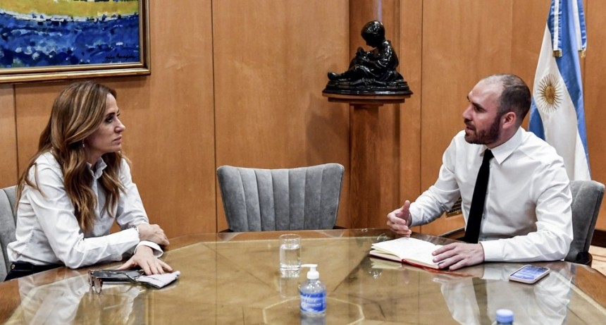 Guzmán se reunió con Victoria Tolosa Paz en el Palacio de Hacienda