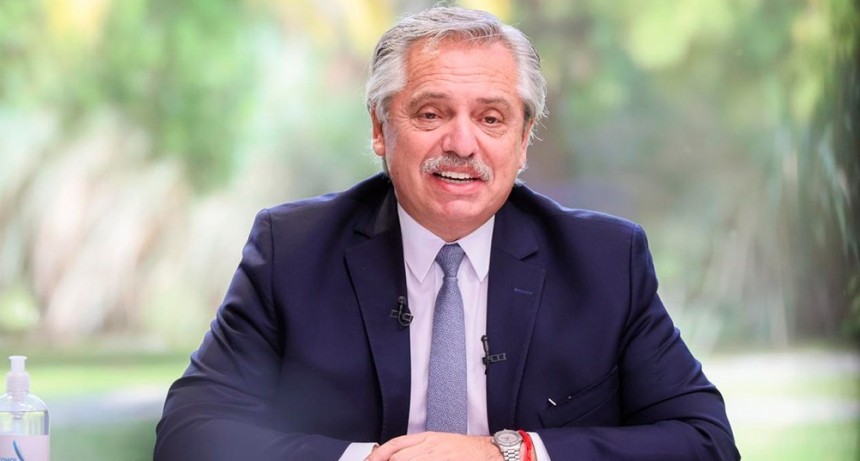 Alberto Fernández viaja a Perú para la asunción de Pedro Castillo