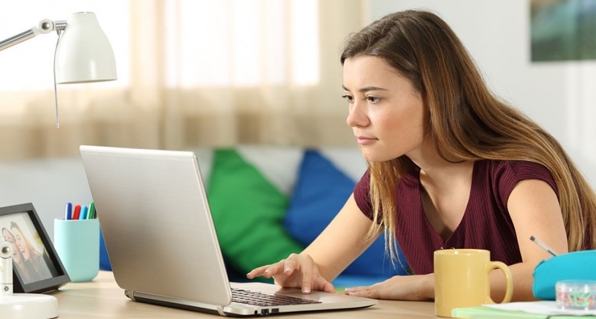 El Gobierno lanza un programa de inserción laboral de jóvenes en pymes