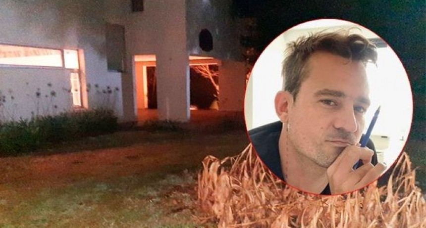 El fiscal inspecciona la casa donde fue baleado 